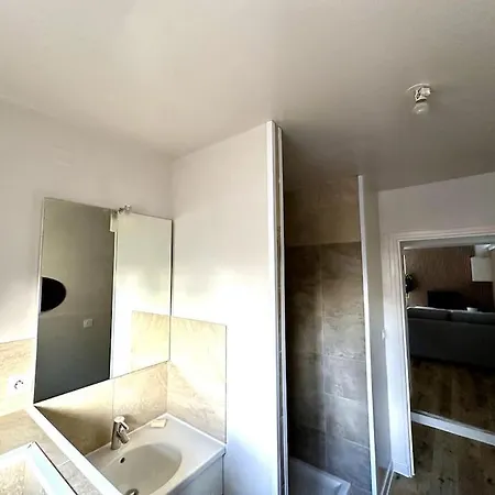 Cosy Centre Apartment