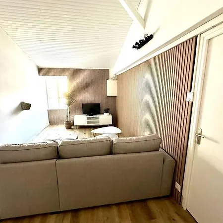 Cosy Centre
